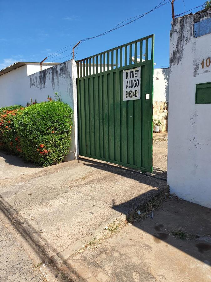 Suite 03 - Independente, Privativa E Aconchegante Cuiabá Exterior foto